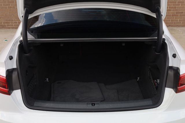 2017 Audi A4 Premium Plus - 23066042 - 9