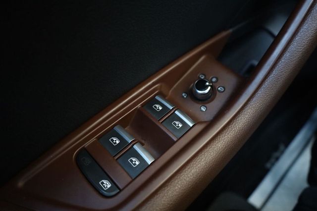 2017 Audi A4 Premium Plus - 23066042 - 32