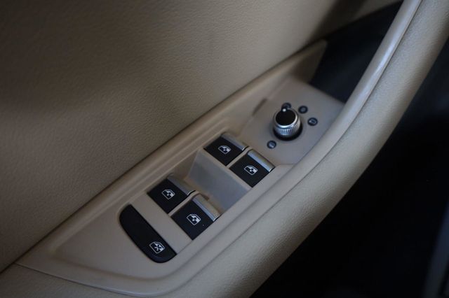 2017 Audi A4 ultra Premium - 23055202 - 31