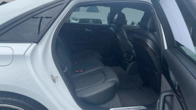 2017 Audi A8 L 3.0 TFSI - 23083883 - 13