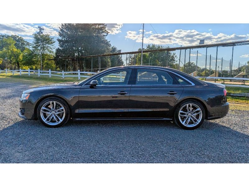 2017 Audi A8 L 3.0 TFSI photo 4