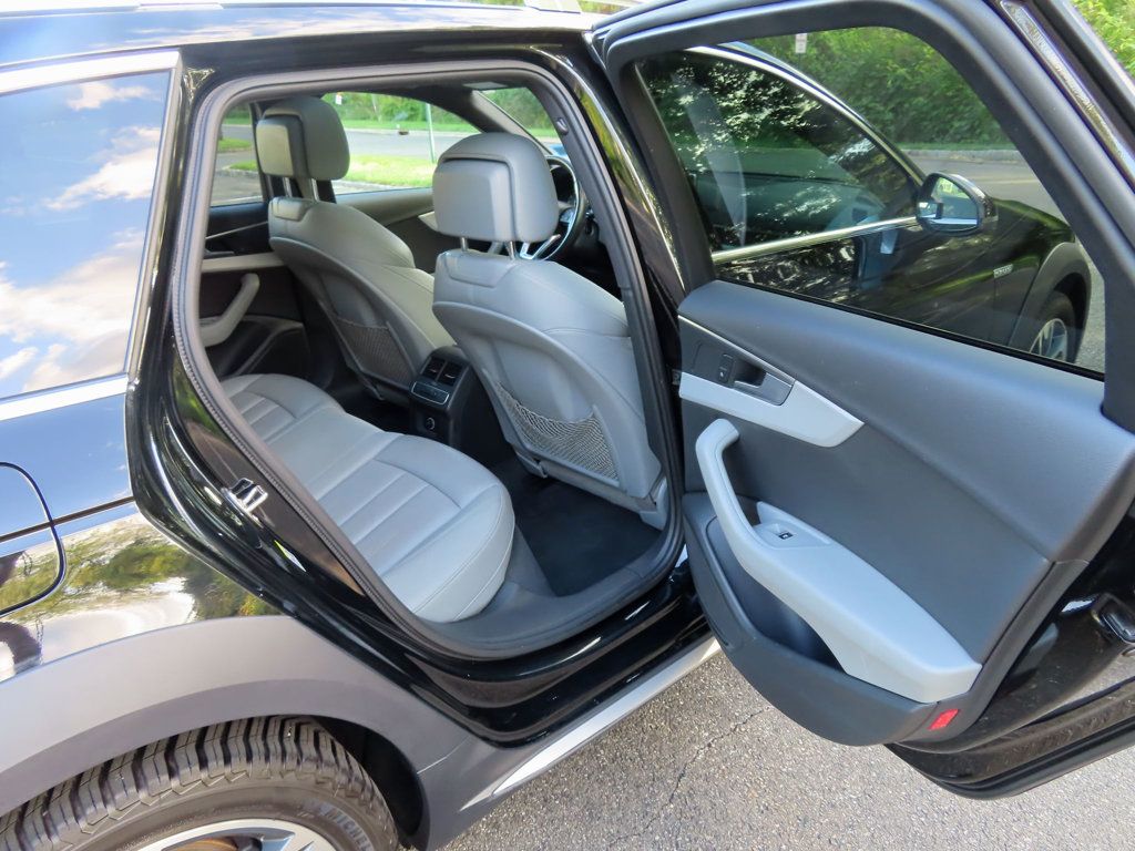 2017 Audi A4 Allroad Premium photo 23