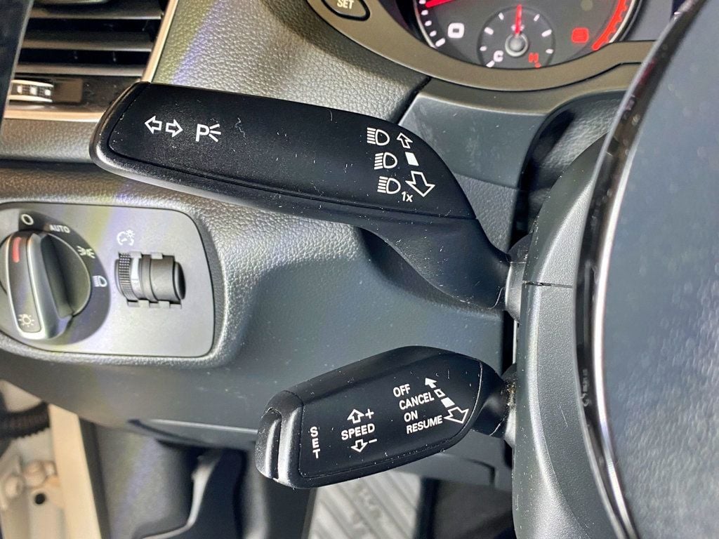 2017 Audi Q3 2.0 TFSI Premium FWD - 23001928 - 26