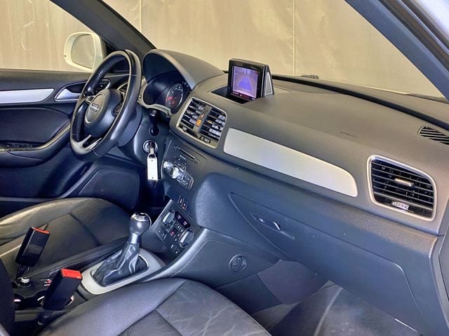 2017 Audi Q3 2.0 TFSI Premium FWD - 23001928 - 41