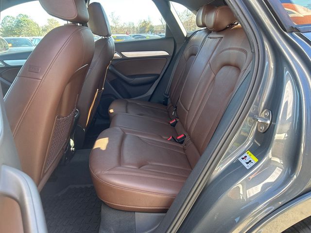 2017 Audi Q3 2.0 TFSI Premium quattro AWD - 22953288 - 6