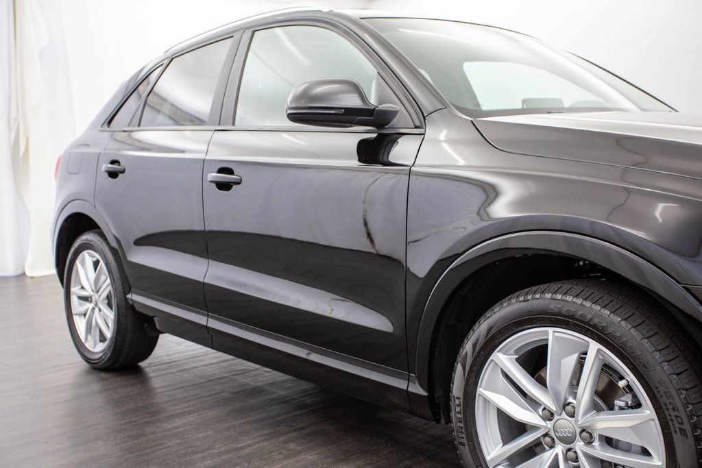 2017 Audi Q3 2.0 TFSI Premium quattro AWD - 22395436 - 33