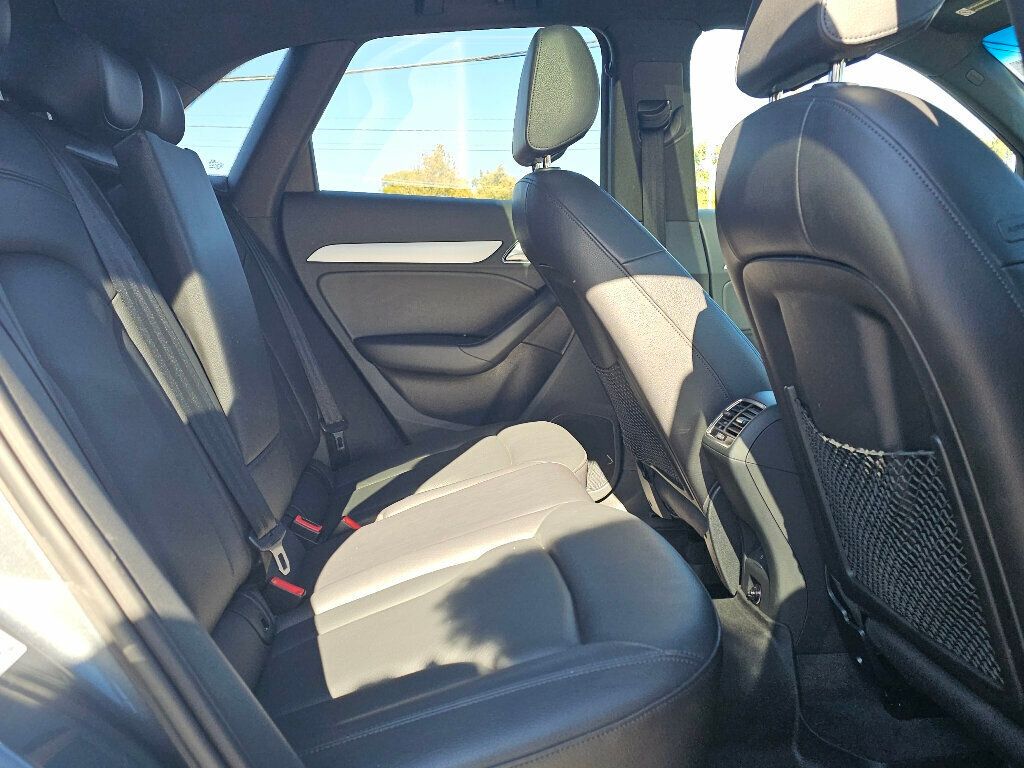 2017 Audi Q3 2.0 TFSI Premium quattro AWD - 22941509 - 17