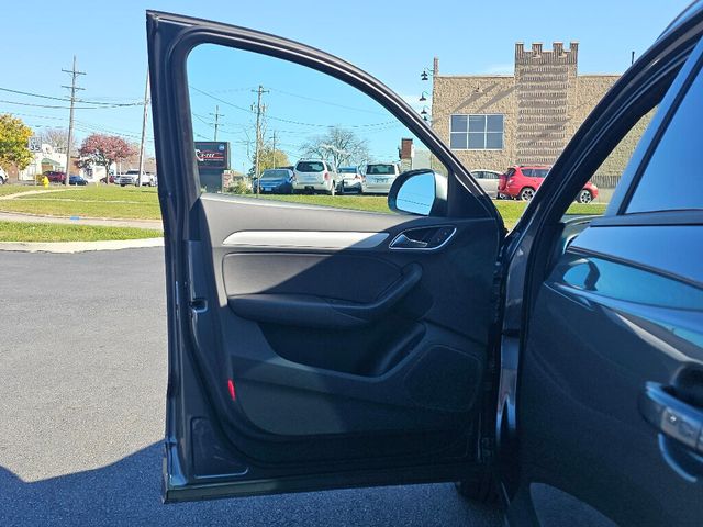 2017 Audi Q3 2.0 TFSI Premium quattro AWD - 22941509 - 19