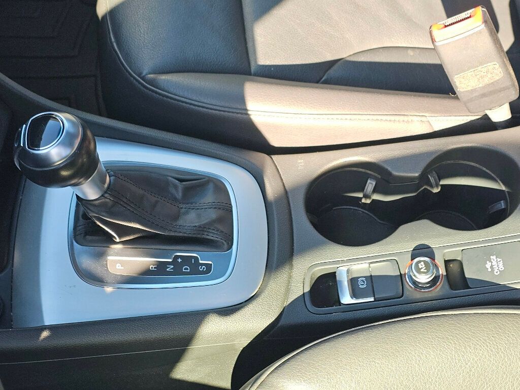 2017 Audi Q3 2.0 TFSI Premium quattro AWD - 22941509 - 26