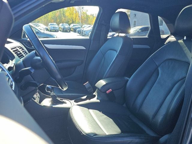 2017 Audi Q3 2.0 TFSI Premium quattro AWD - 22941509 - 34