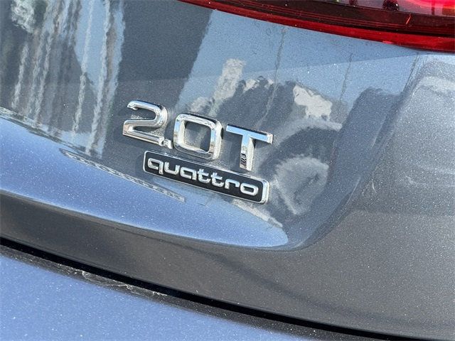 2017 Audi Q3 2.0 TFSI Prestige quattro AWD - 22392077 - 17