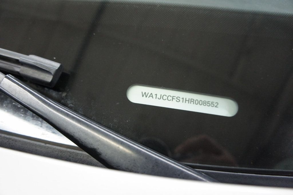 2017 Audi Q3 Premium Plus, Quattro, Great Shape - 22919289 - 17