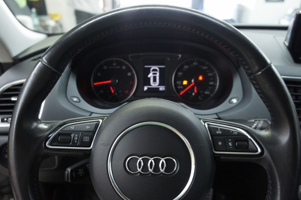 2017 Audi Q3 Premium Plus, Quattro, Great Shape - 22919289 - 20