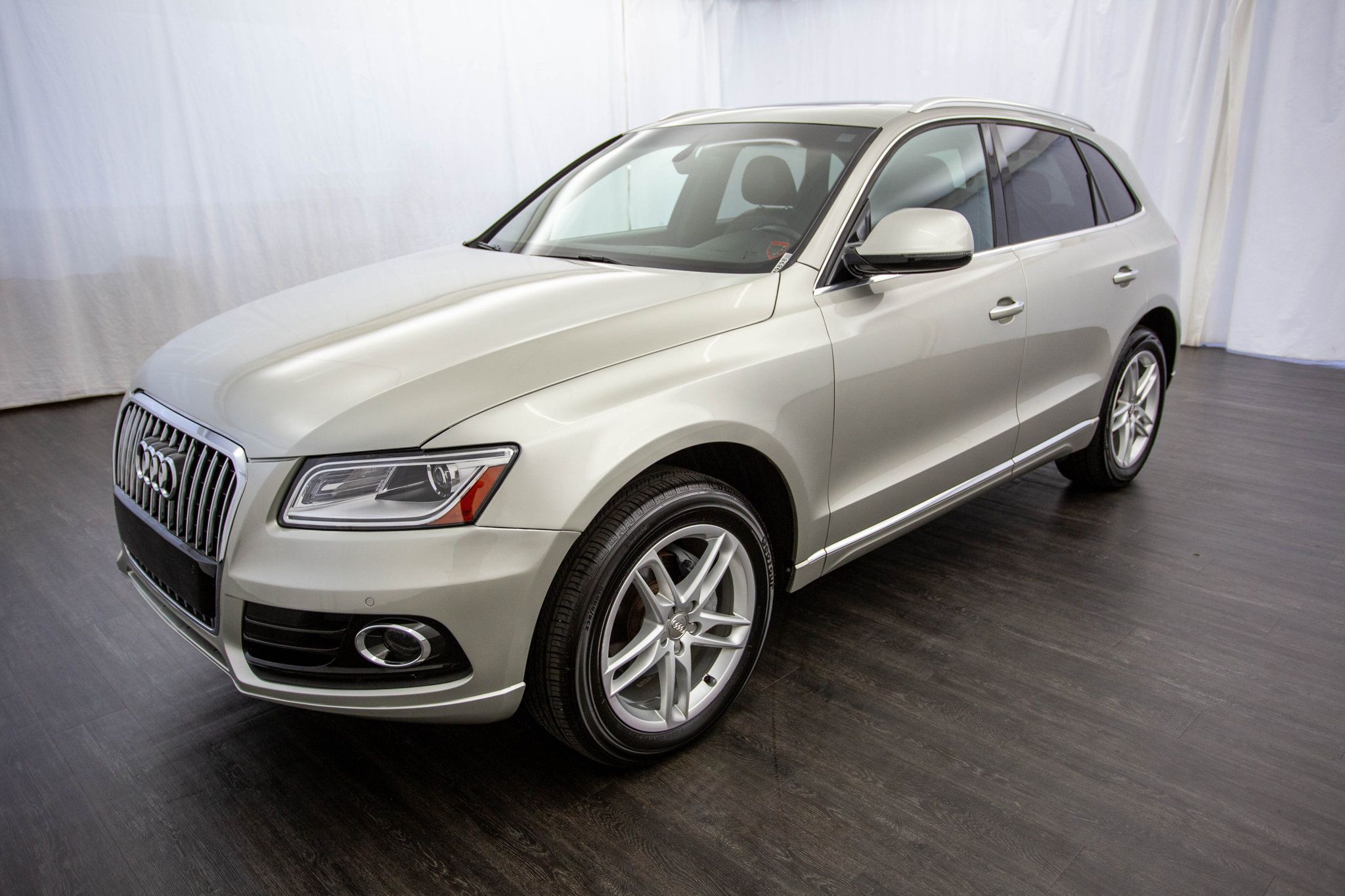2017 Audi Q5 TFSI Premium Plus photo 4