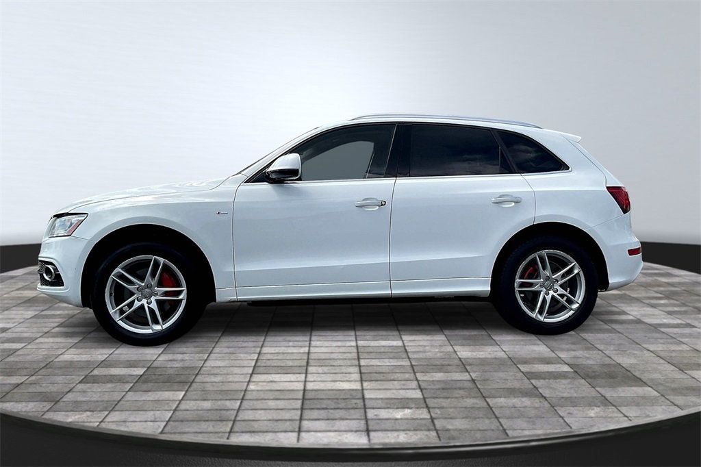 2017 Audi Q5 3.0T Premium Plus S line photo 4