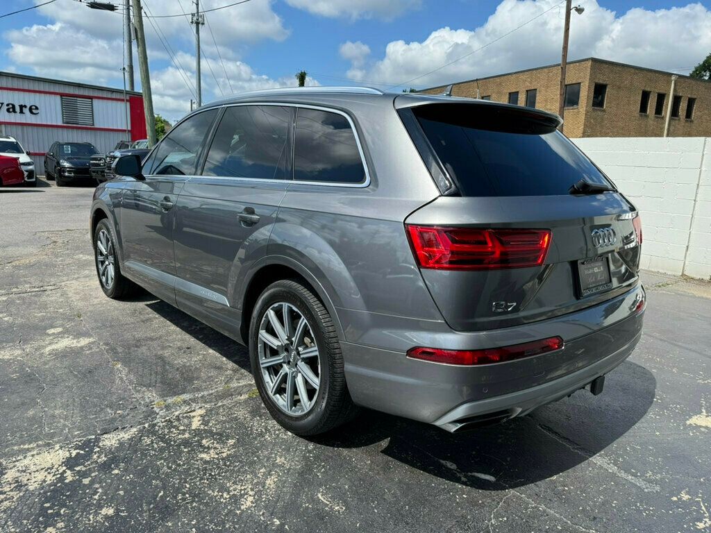 2017 Audi Q7 Premium Plus photo 3