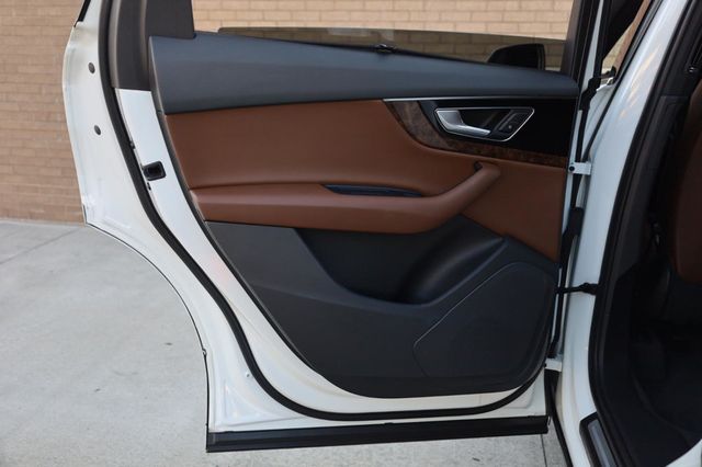 2017 Audi Q7 Premium Plus - 23050880 - 16