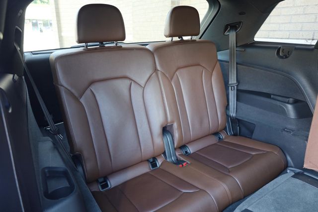 2017 Audi Q7 Premium Plus - 23050880 - 24