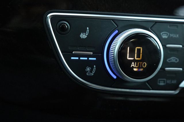 2017 Audi Q7 Premium Plus - 23050880 - 50