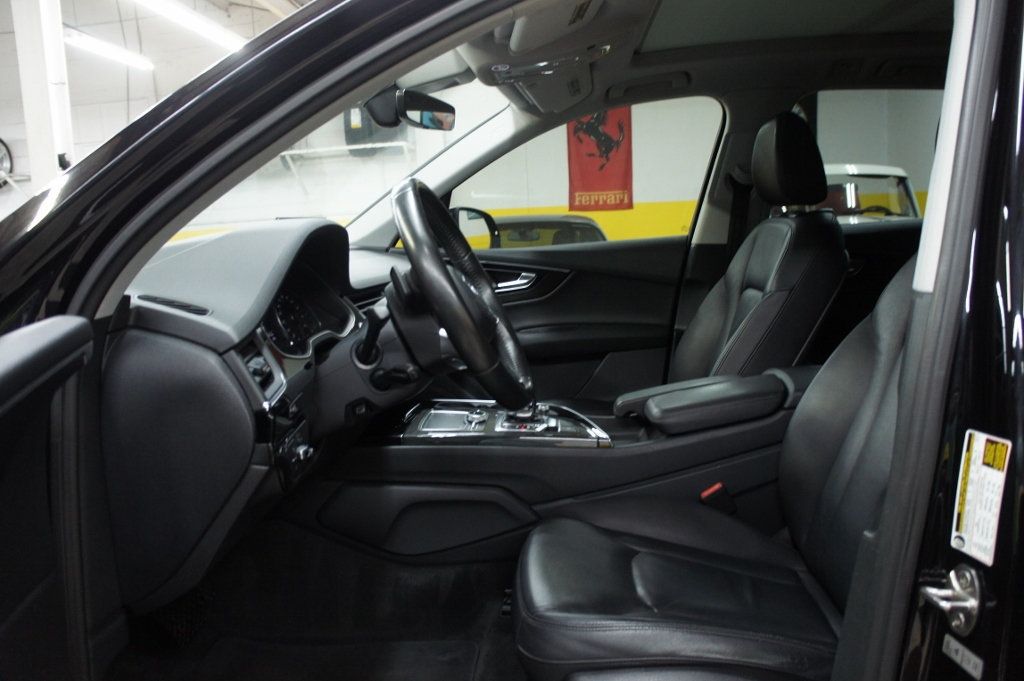 2017 Audi Q7 Premium Plus, 3rd Row Seats, Quattro - 22993657 - 23