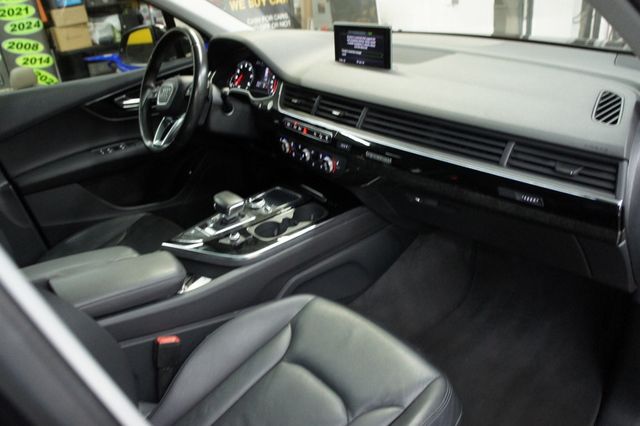2017 Audi Q7 Premium Plus, 3rd Row Seats, Quattro - 22993657 - 3