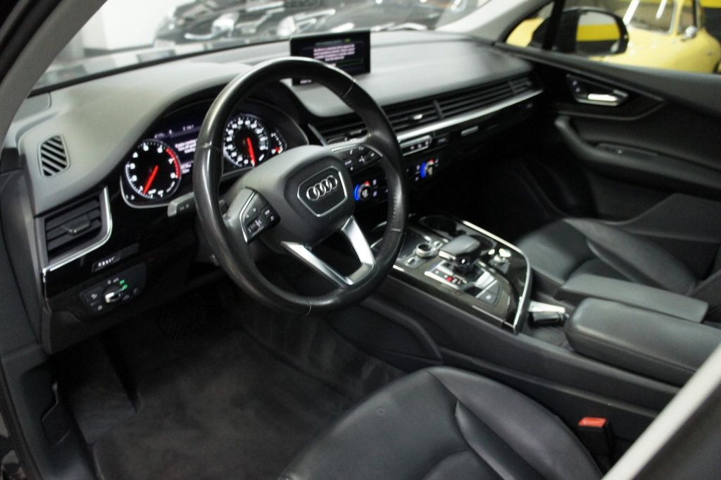 2017 Audi Q7 Premium Plus, 3rd Row Seats, Quattro - 22993657 - 6