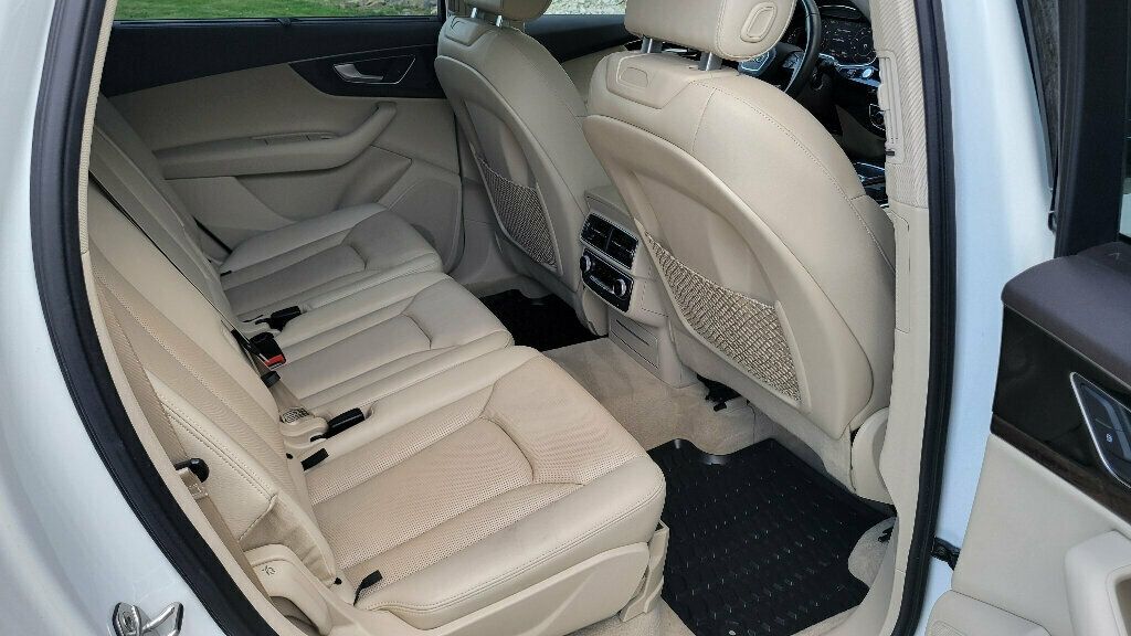 2017 Audi Q7 Premium Plus, Driver Assistance Pack, Warm & Cold Weather Pack - 22407879 - 30