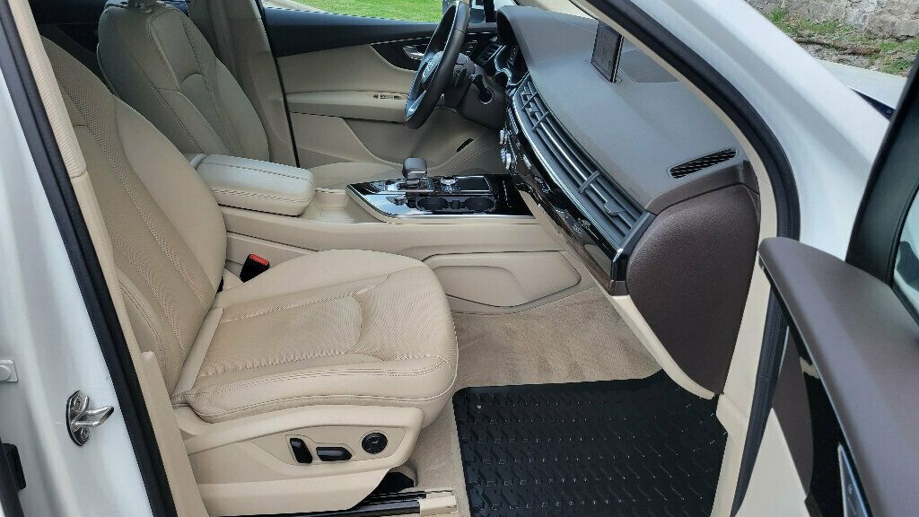 2017 Audi Q7 Premium Plus, Driver Assistance Pack, Warm & Cold Weather Pack - 22407879 - 34