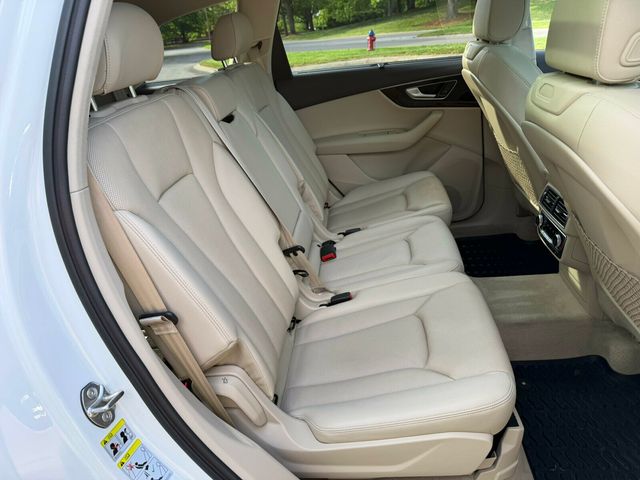 2017 Audi Q7 Premium Plus, Driver Assist, Cold Warm Weather Pack, Vision Pack - 23016960 - 31