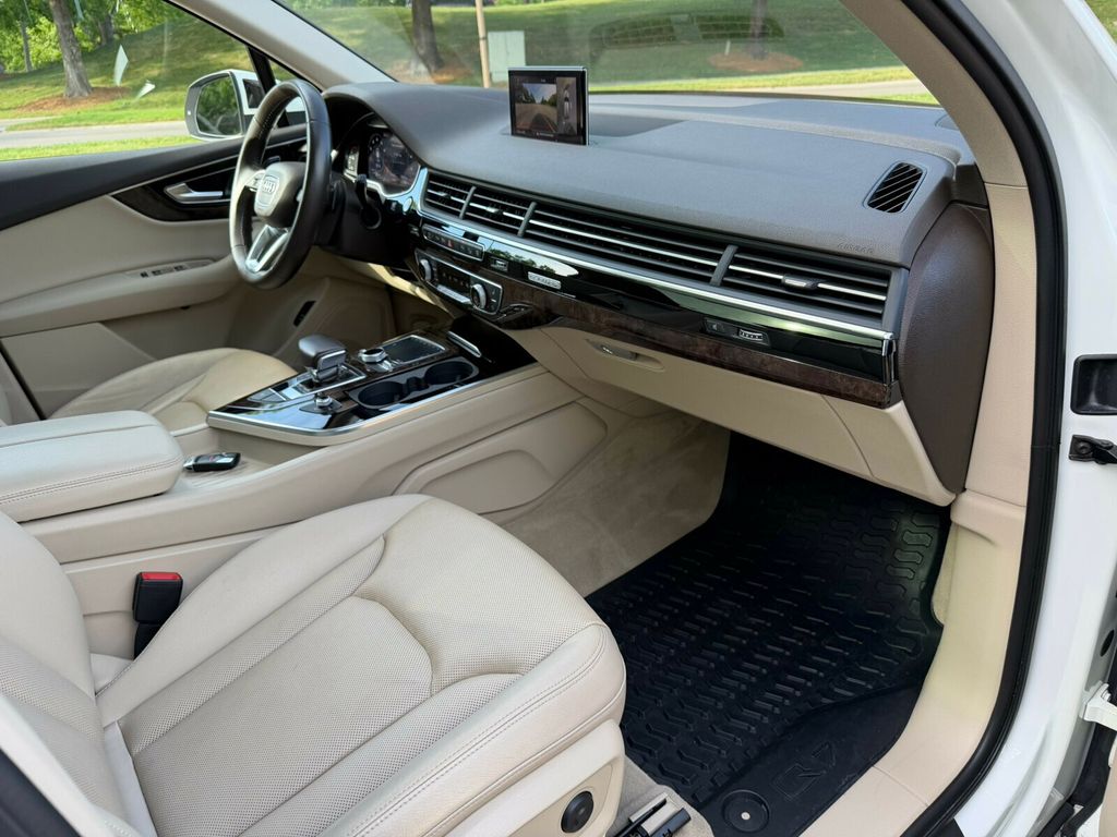 2017 Audi Q7 Premium Plus, Driver Assist, Cold Warm Weather Pack, Vision Pack - 23016960 - 34