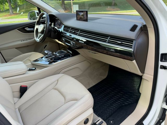 2017 Audi Q7 Premium Plus, Driver Assist, Cold Warm Weather Pack, Vision Pack - 23016960 - 34