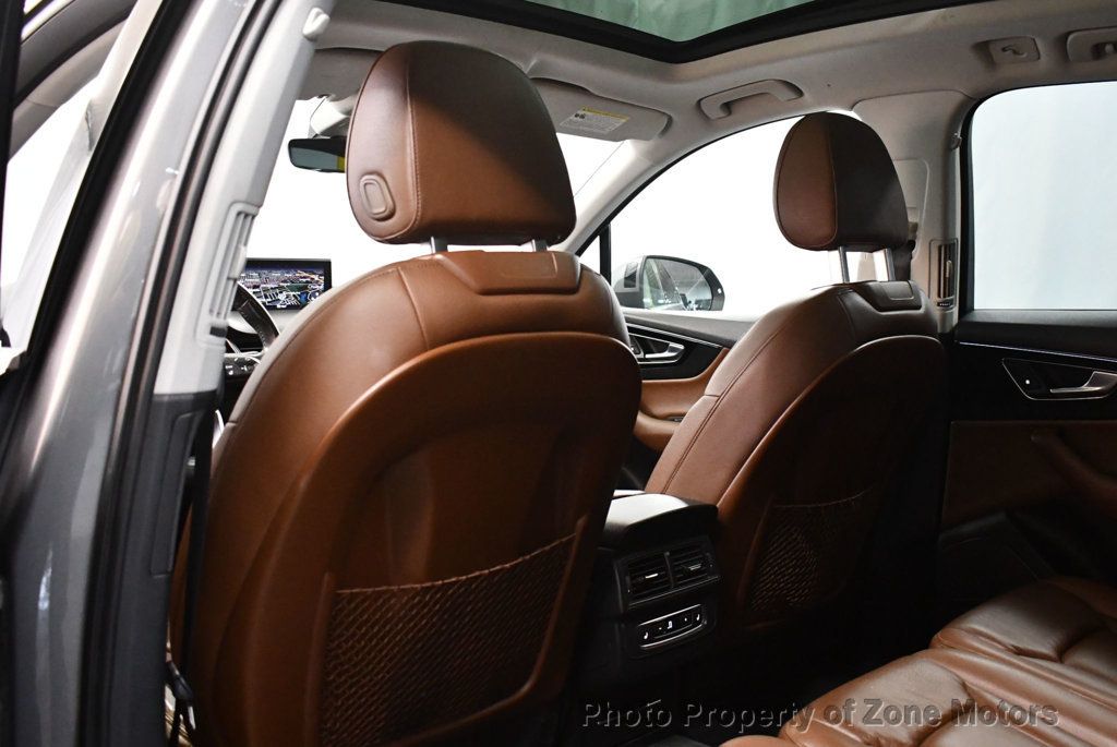 2017 Audi Q7 3.0T Premium Plus photo 15