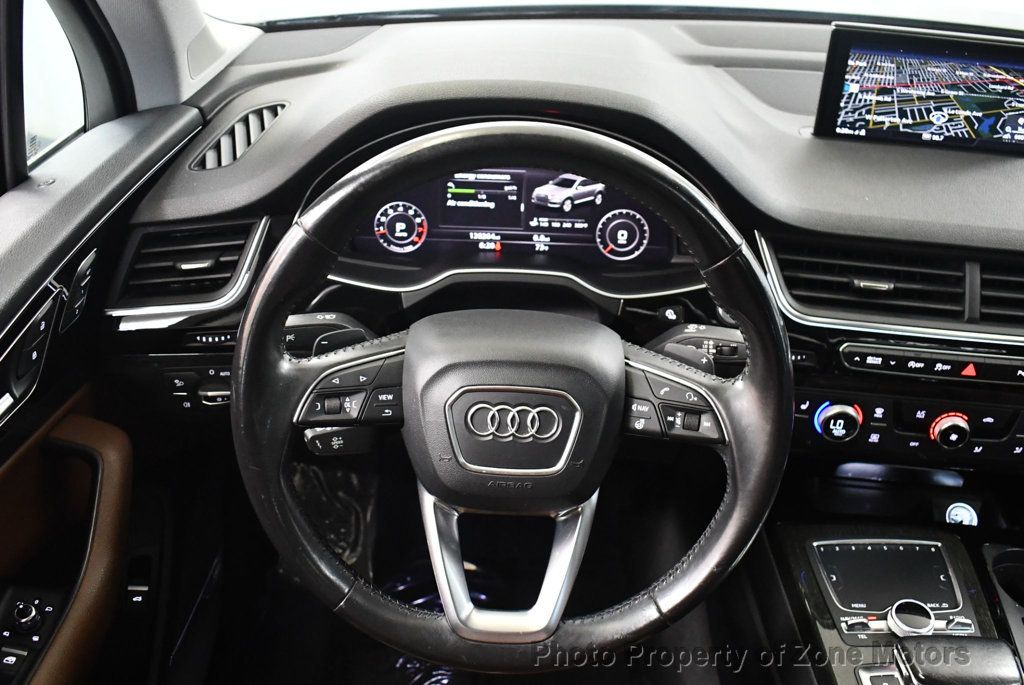 2017 Audi Q7 3.0T Premium Plus photo 24