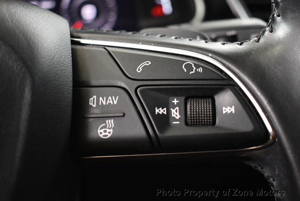 2017 Audi Q7 3.0T Premium Plus photo 31