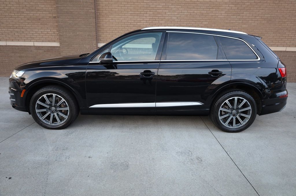 2017 Audi Q7 3.0T Premium Plus photo 3