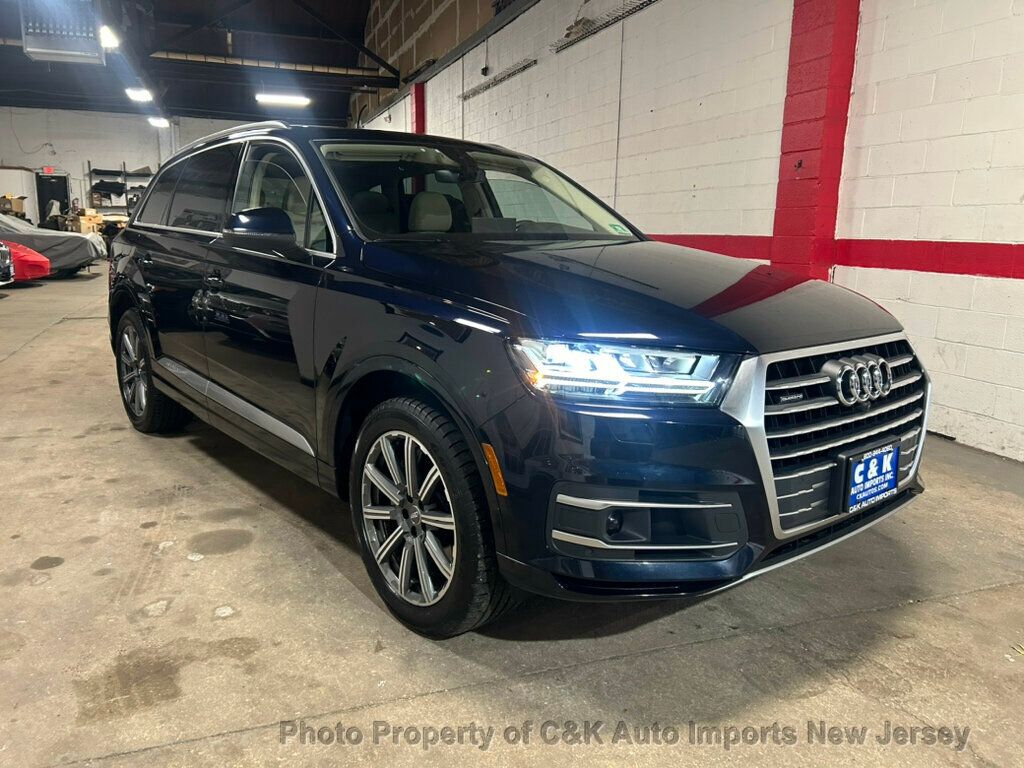 2017 Audi Q7 3.0T Premium Plus photo 2