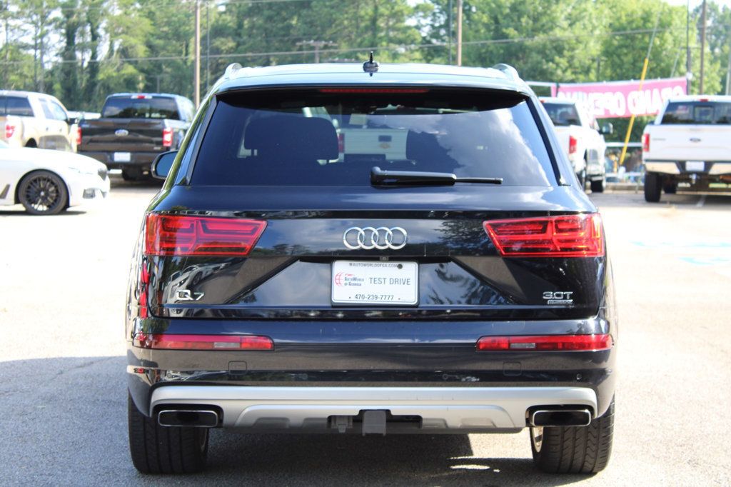 2017 Audi Q7 3.0T Prestige photo 7