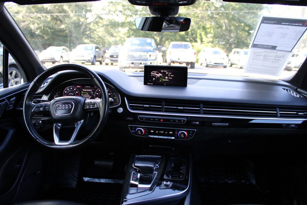 2017 Audi Q7 3.0T Prestige photo 2