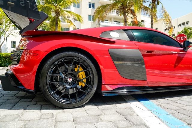 2017 Audi R8 Coupe V10 Plus With Exhaust and Tune - 23069996 - 32