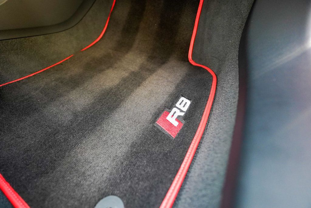 2017 Audi R8 Coupe V10 Plus With Exhaust and Tune - 23069996 - 94