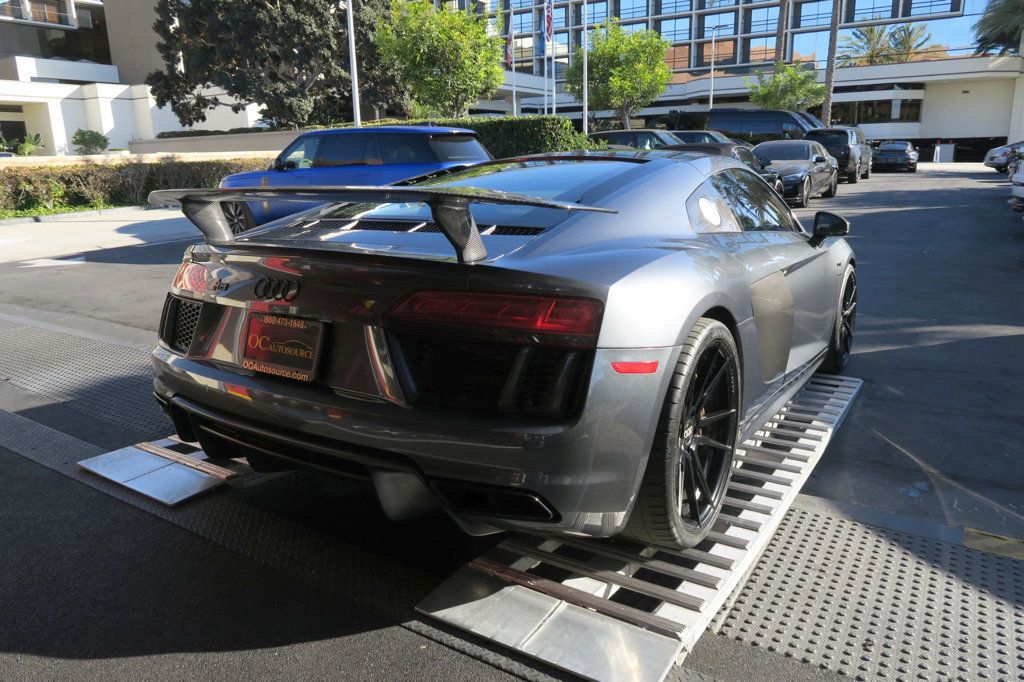 2017 Audi R8 Coupe V10 quattro AWD - 22653777 - 40