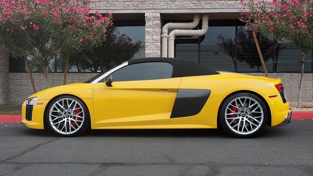 2017 Audi R8 Spyder V10 quattro AWD - 22994350 - 10