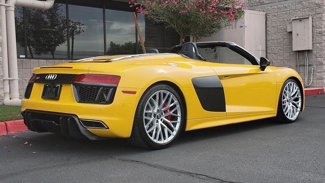 2017 Audi R8 Spyder V10 quattro AWD - 22994350 - 15