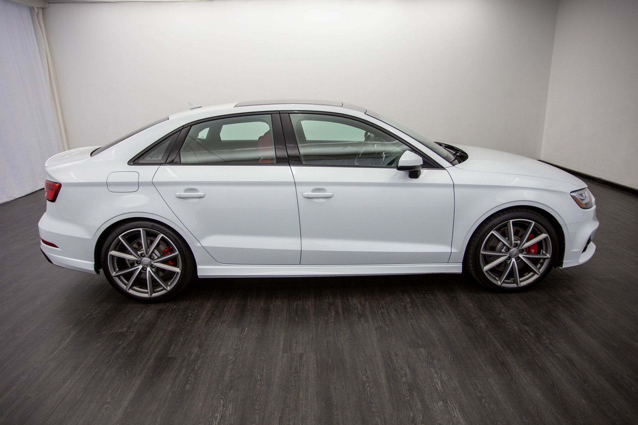 2017 Audi S3 Premium Plus photo 7