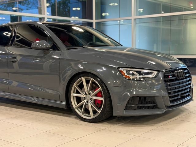 2017 Audi S3 2.0T quattro S tronic Prestige's photo