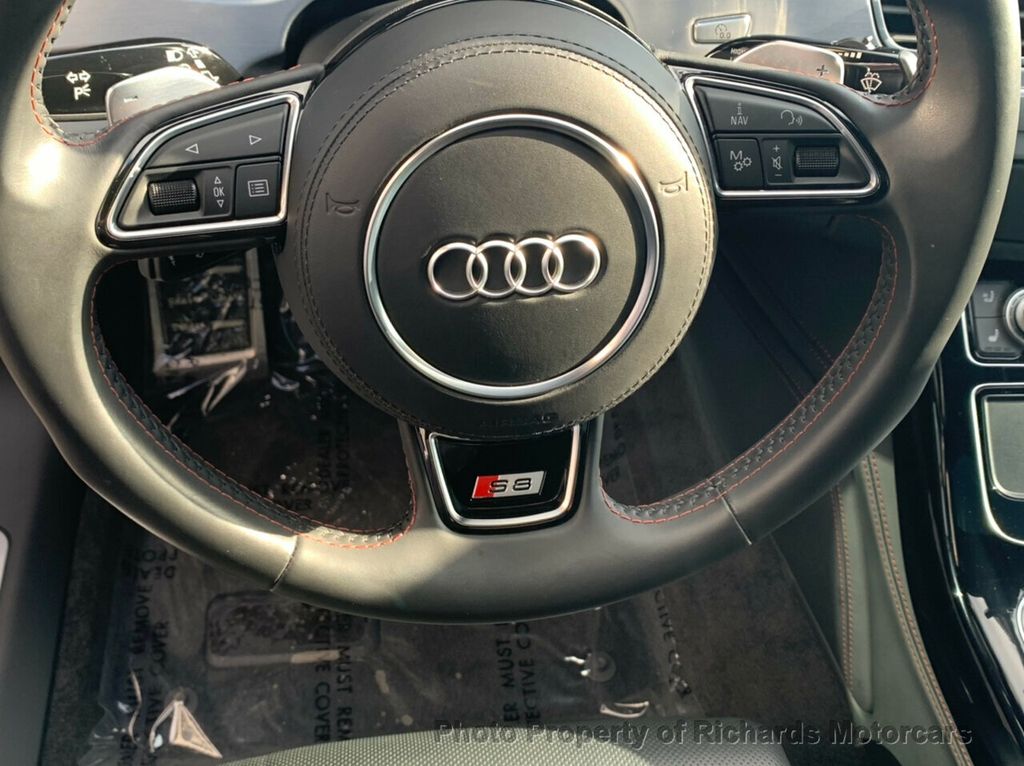 2017 Audi S8 plus 4.0 TFSI - 20451511 - 11