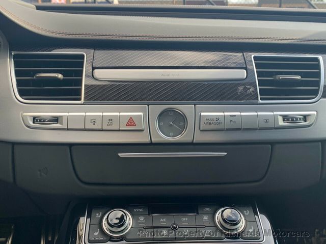 2017 Audi S8 plus 4.0 TFSI - 20451511 - 12