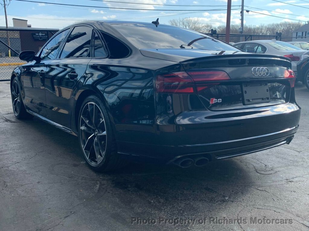 2017 Audi S8 plus 4.0 TFSI - 20451511 - 6