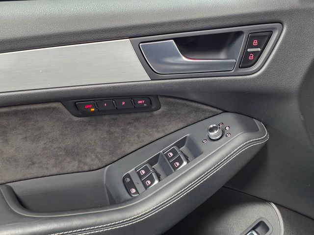 2017 Audi SQ5 3.0 TFSI Premium Plus - 22949796 - 19