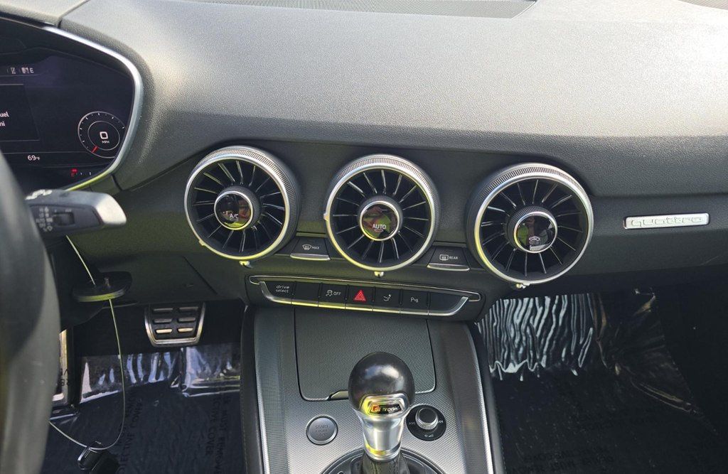 2017 Audi TT Coupe 2.0 TFSI - 22996645 - 9